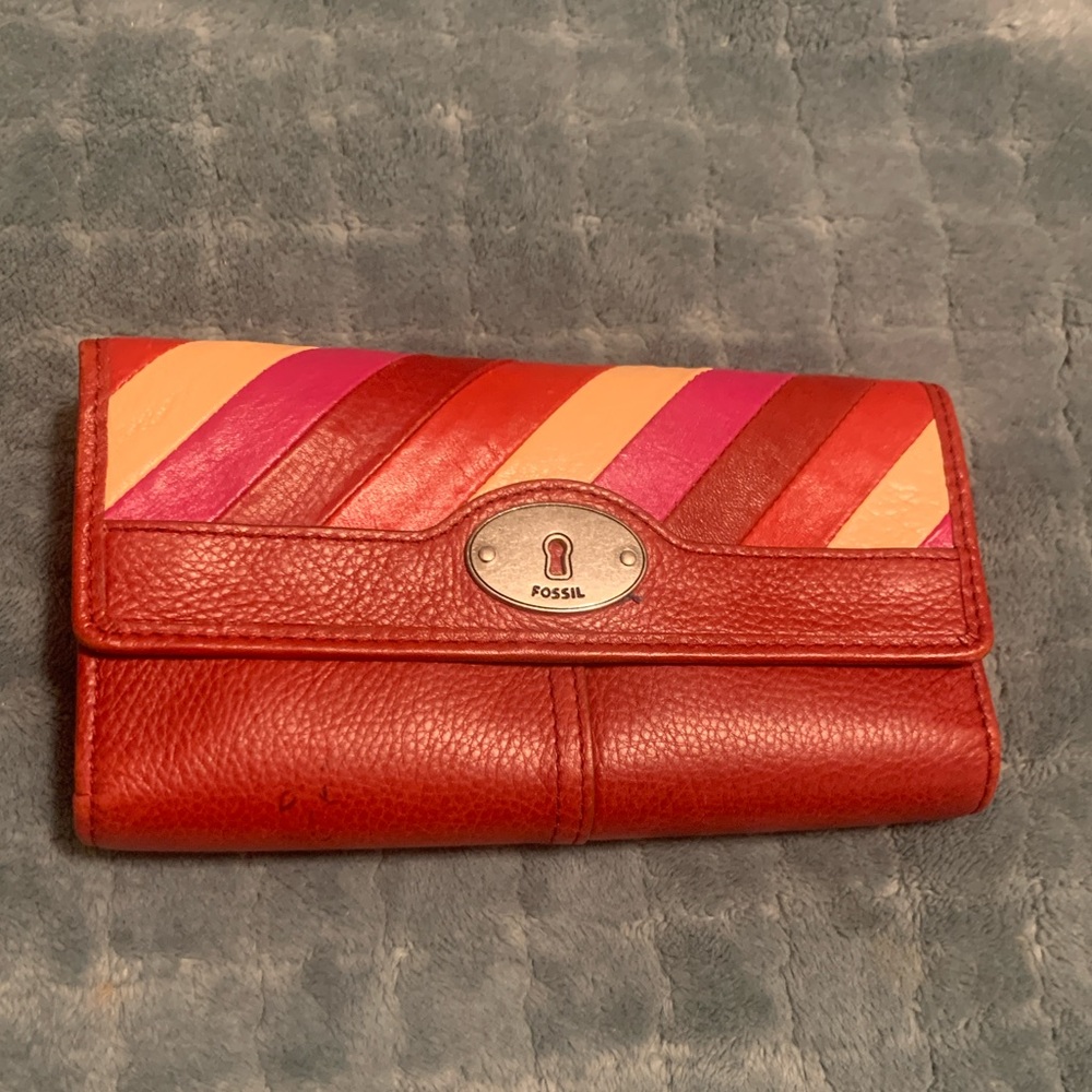 Fossil Flap Clutch Wallet Striped Red Pink Magenta